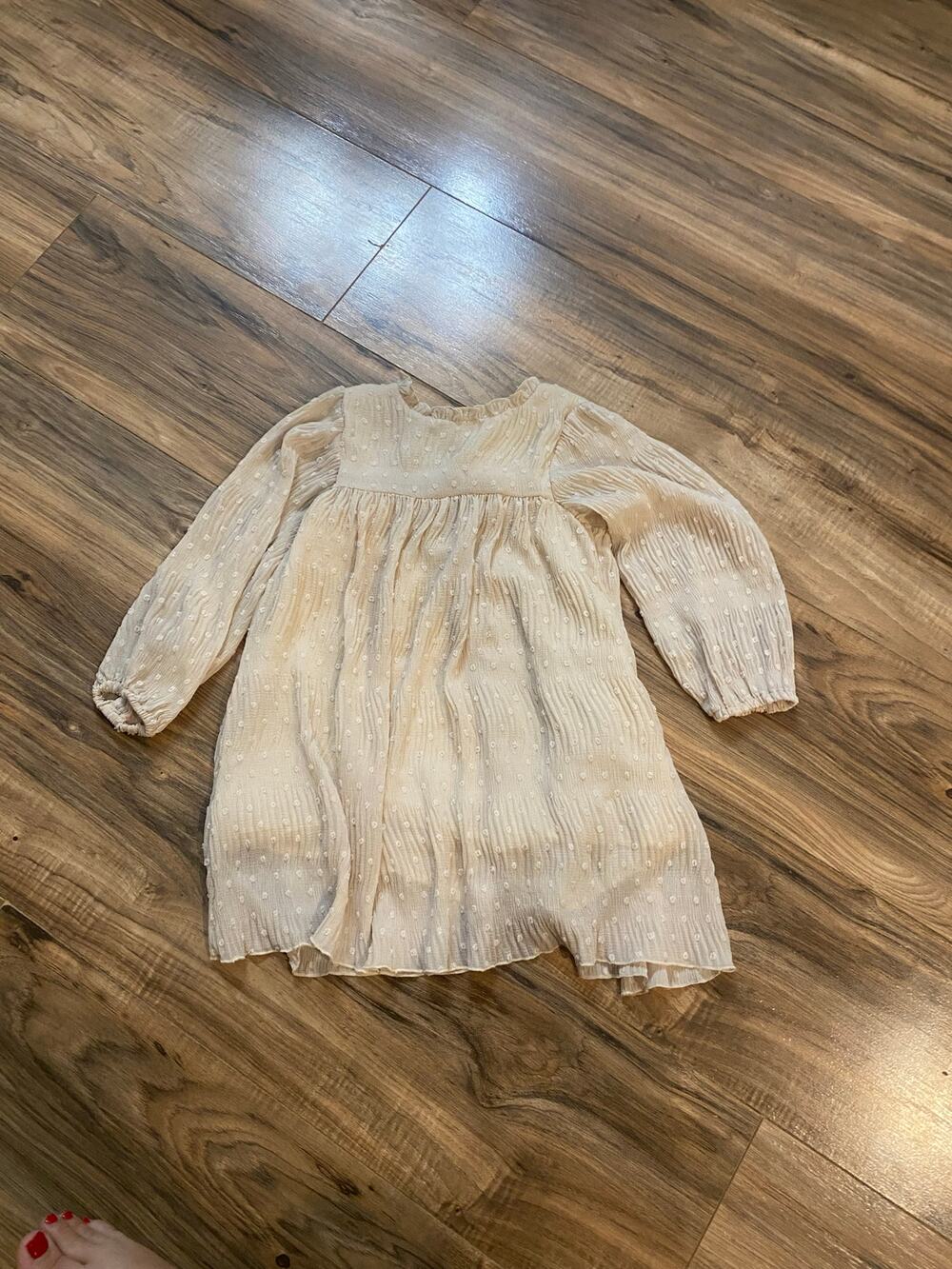 ZARA Dress Cream long sleeve 3-4yrs